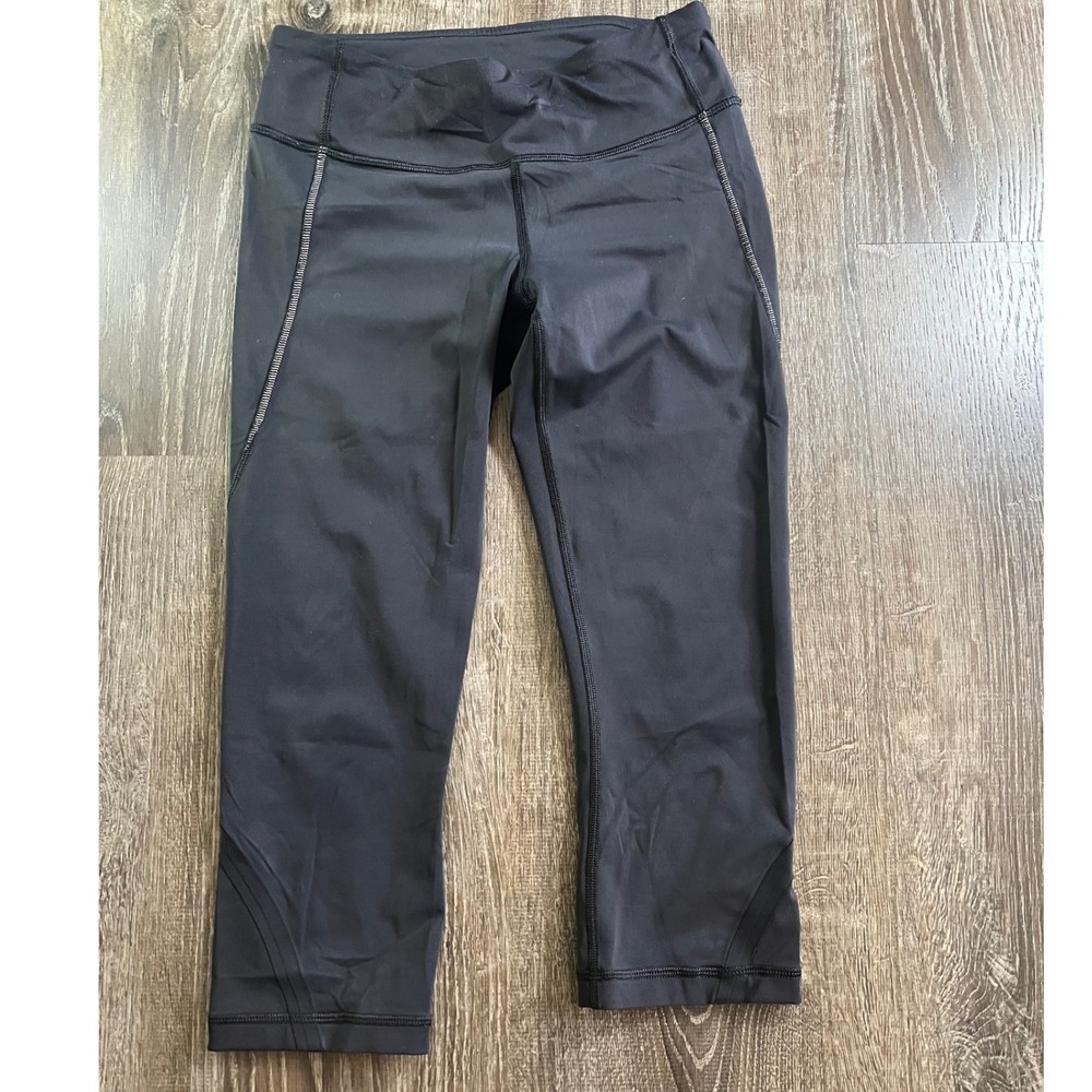 Lululemon Align High Rise Crop Leggings Black Size 6 Athleisure Workout